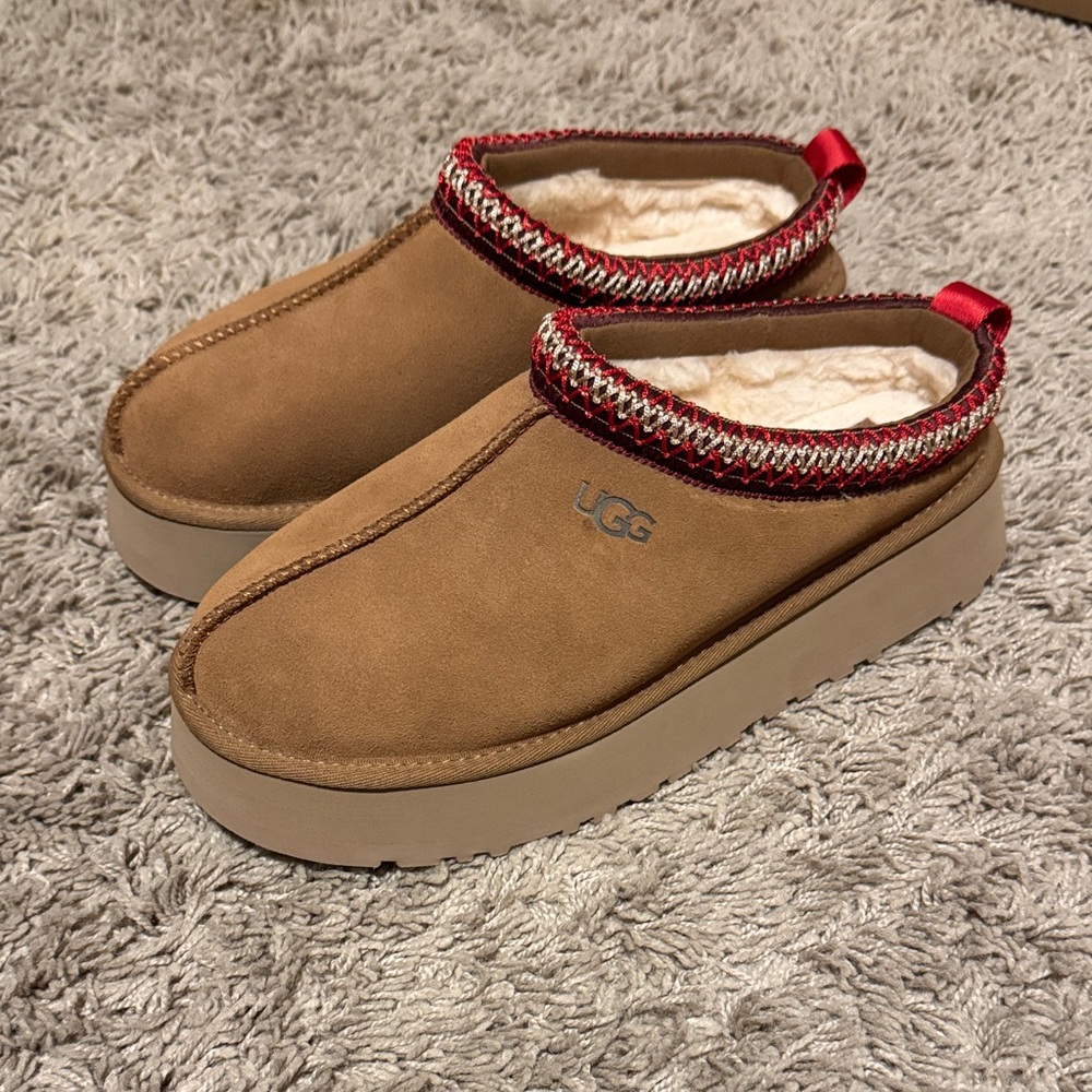 UGG Women's Tazz Slippers